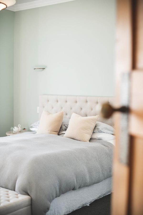 Cedar House Bed and Breakfast Gisborne Buitenkant foto