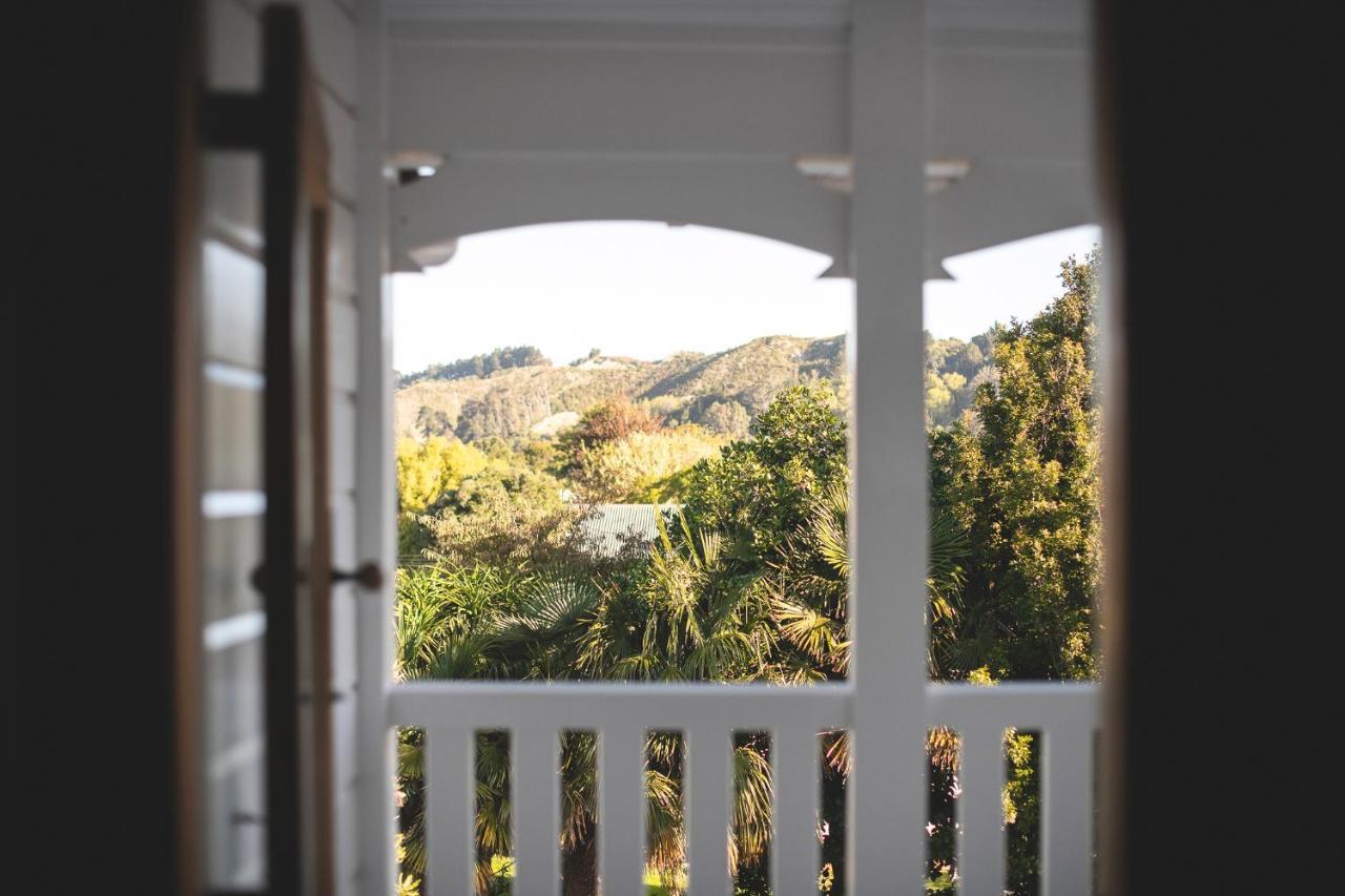 Cedar House Bed and Breakfast Gisborne Buitenkant foto