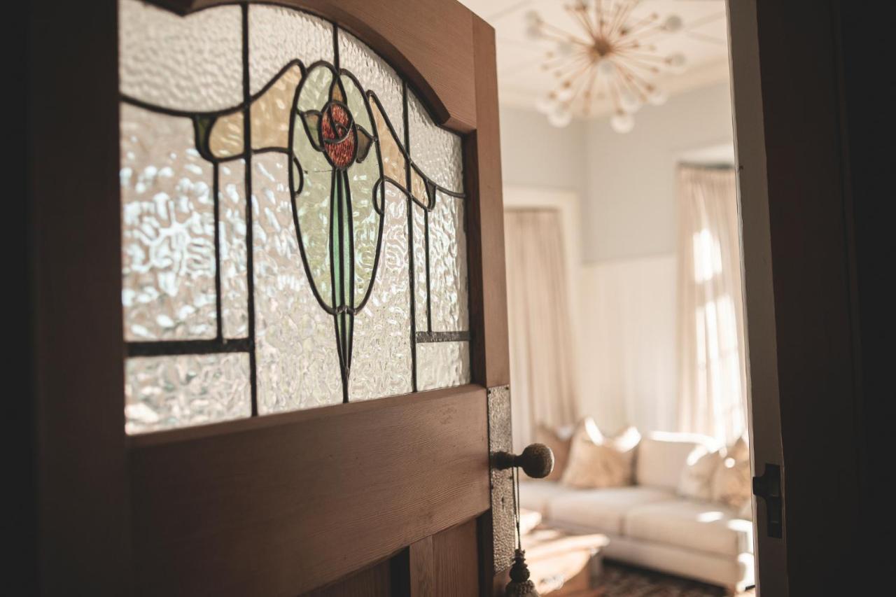 Cedar House Bed and Breakfast Gisborne Buitenkant foto