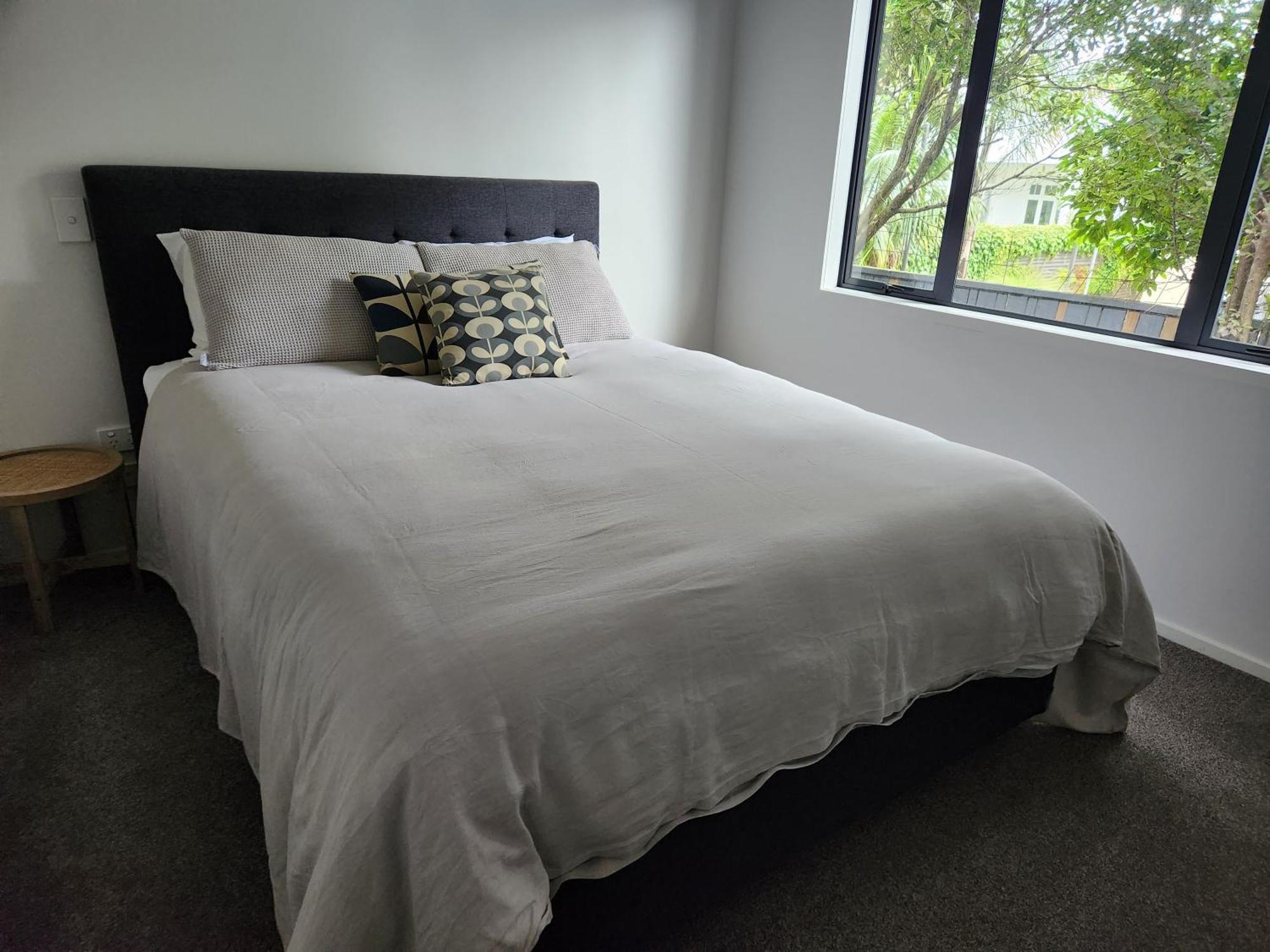 Cedar House Bed and Breakfast Gisborne Buitenkant foto
